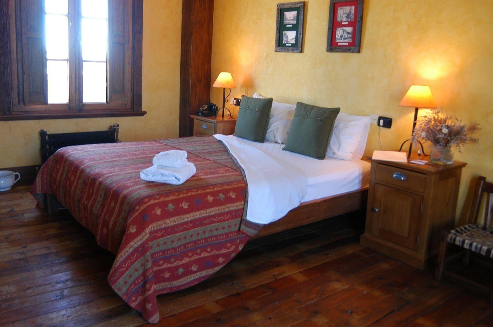Patagonia Rebelde (Adults Only) Hotel El Calafate Buitenkant foto