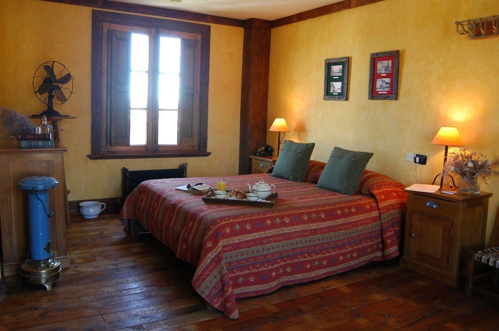 Patagonia Rebelde (Adults Only) Hotel El Calafate Buitenkant foto
