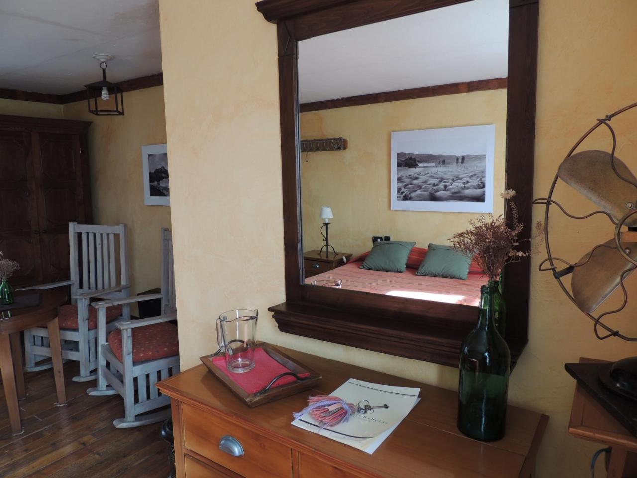 Patagonia Rebelde (Adults Only) Hotel El Calafate Buitenkant foto